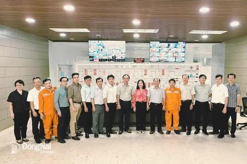 Đoàn công tác EVNGENCO2 thăm, động viên người lao động Thủy điện Thác Mơ
