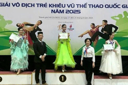 Khiêu vũ thể thao vươn tầm trên cao nguyên