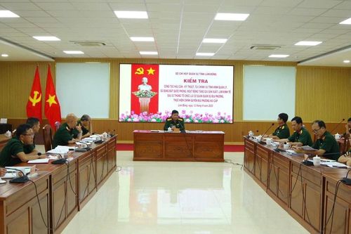 Kiểm tra hậu cần, tài chính tại Phòng thủ Khu vực 5 - Phan Thiết