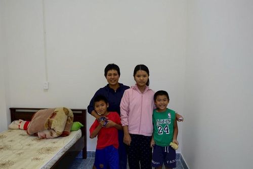 Bàn giao 'Nhà tình thương' cho gia đình khó khăn tại Hiệp Thạnh