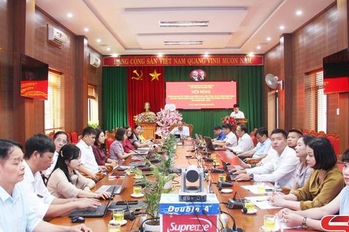 Nâng cao năng lực, kiến thức và kỹ năng ứng dụng tin học theo chuẩn quốc tế cho học sinh phổ thông