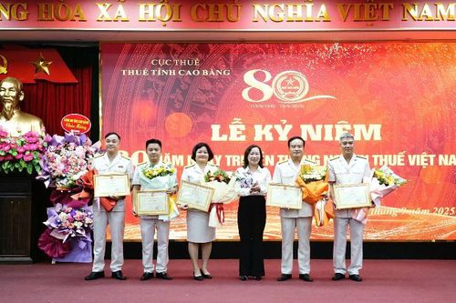 Thuế tỉnh Cao Bằng tổ chức lễ kỷ niệm 80 năm Ngày truyền thống ngành Thuế Việt Nam