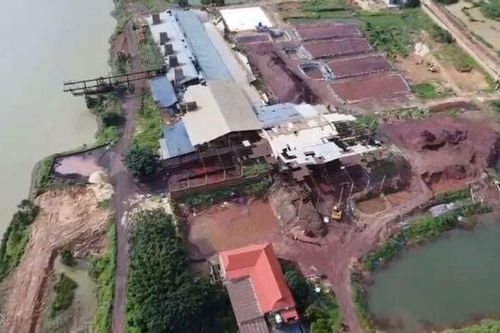 Bắc Ninh: Đổ trộm hơn 900 tấn chất thải ra môi trường, 3 đối tượng bị khởi tố
