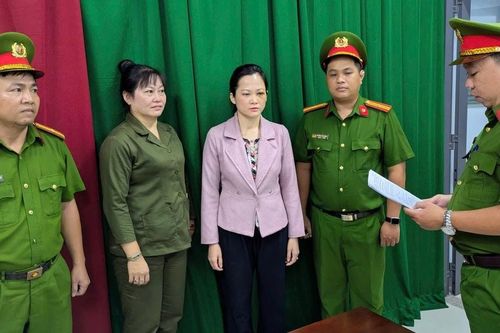 Lời khai ban đầu của chủ phòng khám nha khoa hành hung khách hàng