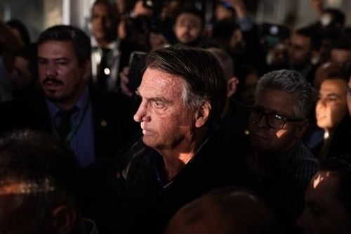 Cựu Tổng thống Brazil Jair Bolsonaro lĩnh án hơn 27 năm tù vì âm mưu đảo chính