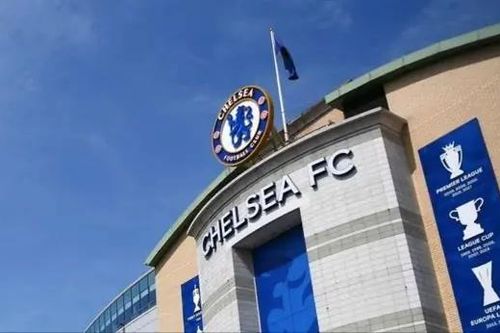 Chelsea nhận 74 cáo buộc vi phạm tài chính