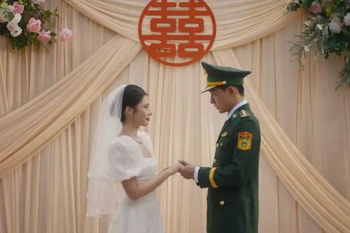Màn kết hợp của Anh Tú – LyLy gây chú ý showbiz