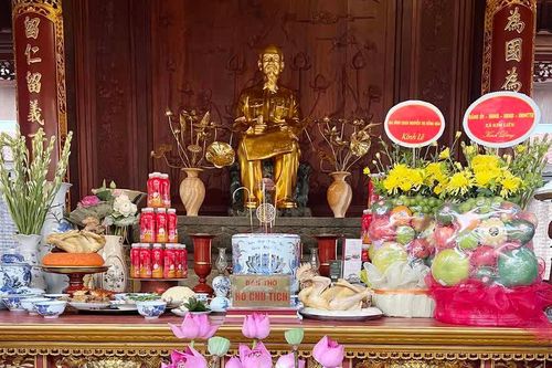 Lễ giỗ Chủ tịch Hồ Chí Minh lần thứ 56