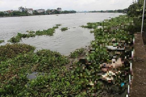 Tìm thân nhân thi thể nam giới nổi trên sông Sài Gòn