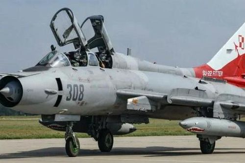 Ba Lan cho huyền thoại cường kích cánh cụp Su-22 Fitter 'về hưu'