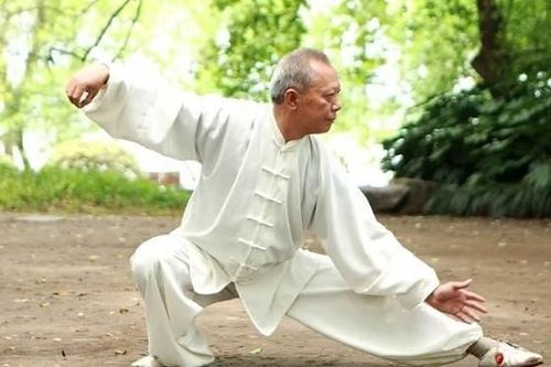 4 bài tập dưỡng sinh tốt cho sức khỏe vào mùa thu