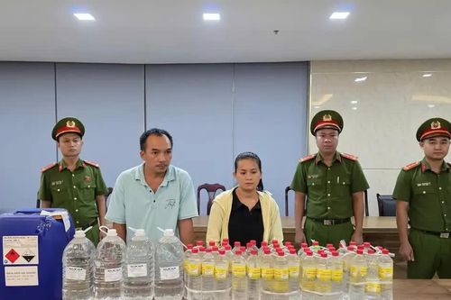 Đà Nẵng: triệt phá cơ sở sản xuất giấm giả quy mô lớn