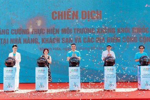 Thúc đẩy thực hiện môi trường không khói thuốc lá tại nhà hàng, khách sạn và các địa điểm công cộng