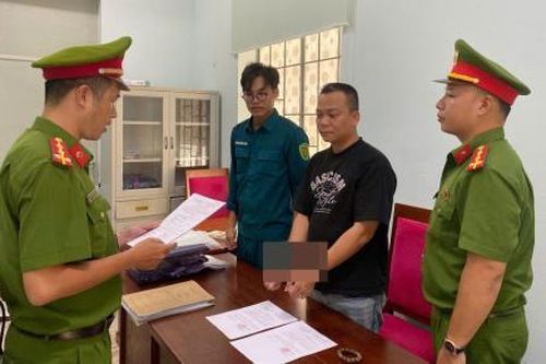 Khởi tố, bắt giam đối tượng hành hung bạn nhậu