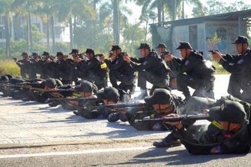 Diễn tập xử lý tình huống gây rối an ninh trật tự tại khu công nghiệp