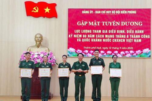 BĐBP thành phố Huế phát động ủng hộ nhân dân Cuba và tuyên dương lực lượng tham gia diễu binh, diễu hành