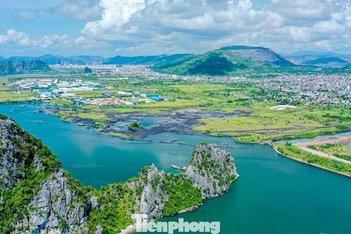 Tận thấy dự án điện khí 2,2 tỷ USD đang 'rùa bò' ở Quảng Ninh