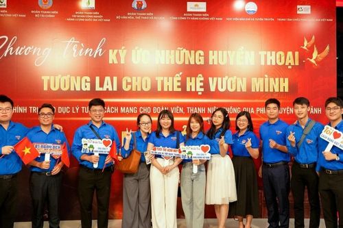 Đoàn Thanh niên Petrovietnam sinh hoạt chính trị qua bộ phim 'Mưa đỏ'