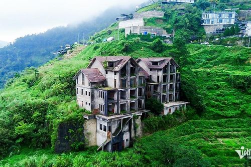 Biệt thự bề thế bỏ hoang gần 20 năm ở Tam Đảo giờ ra sao?