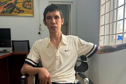 Khởi tố đối tượng sát hại 3 người trong một gia đình, lai lịch nghi phạm gây chú ý