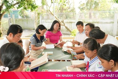 Tủ sách dòng họ lan tỏa văn hóa đọc ở nông thôn