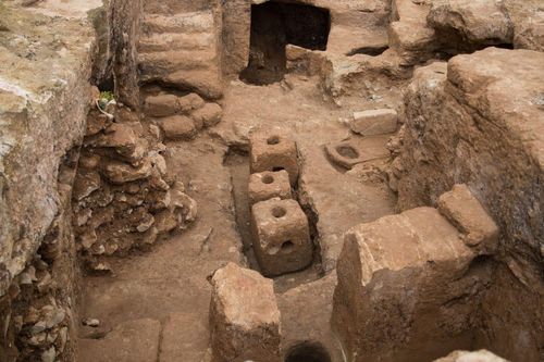 Israel: Phát hiện trung tâm sản xuất dầu ô liu hoàng gia thời Đồ sắt tại Beit Aryeh