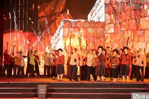 Đặc sắc lễ Kỷ niệm 995 năm danh xưng Nghệ An và 95 năm Xô viết Nghệ Tĩnh