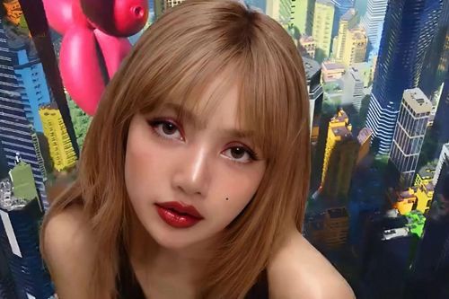 Xuýt xoa với visual 'không góc chết' của Lisa (BLACKPINK)