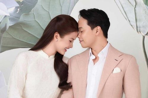 Danh tính chồng sắp cưới của Á hậu Hương Ly