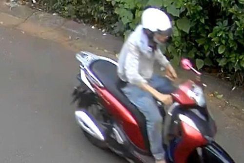 Vụ sát hại 4 người cùng gia đình: Nghi phạm gây án xong còn cướp xe và điện thoại của người dân