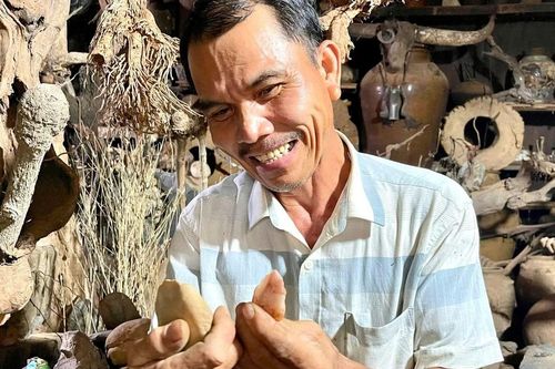 Ông Hưng 'lập dị' và ước mơ xây dựng bảo tàng cổ vật