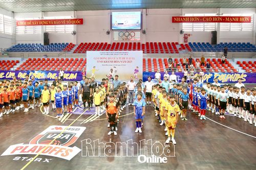 15 đội bóng tranh tài Giải bóng đá U11 tỉnh Khánh Hòa