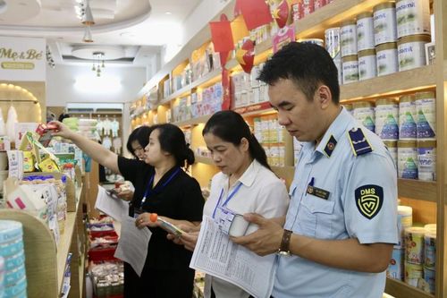 Siết chặt quản lý sản phẩm dinh dưỡng trẻ em