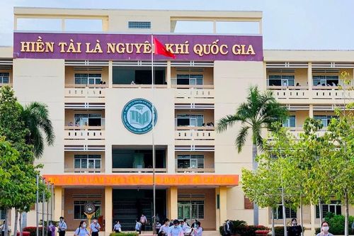 Giáo dục mũi nhọn, cần nhiều hơn giá trị của 1 tấm huy chương
