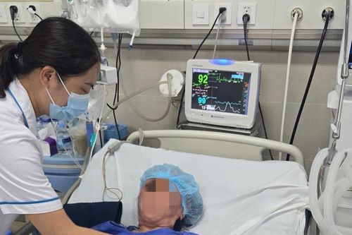 Bệnh nhân nguy kịch sau khi uống nhầm methadone trong chai nước ngọt