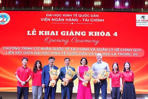 Đại học Kinh tế Quốc dân và Đại học La Trobe khai giảng khóa 4 chương trình liên kết