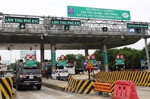 Bộ Tài chính đề xuất thay đổi trong thu phí sử dụng đường bộ đối với ô tô, mức phí mới sẽ ra sao?