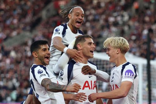 Tân binh đắt nhất lịch sử Tottenham ghi dấu ấn trong trận ra mắt