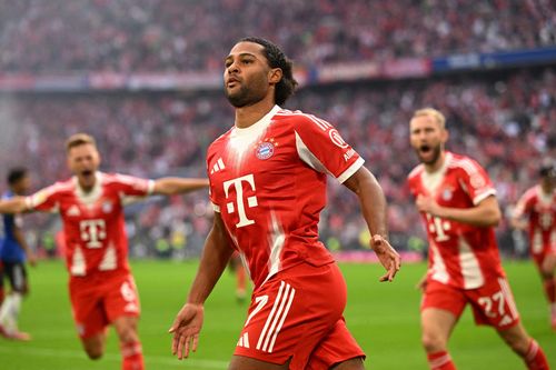 Bayern trở thành ác mộng kinh hoàng của Hamburger