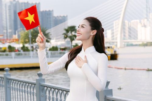 Kiều Loan và những hoa hậu, á hậu từng theo đuổi ngành Y