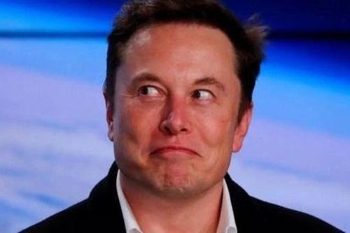 Elon Musk 'sượng trân' khi nhắc về tình cũ