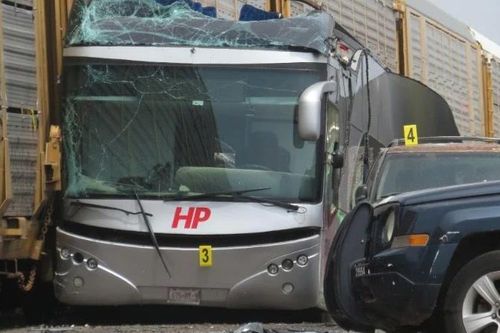 Mexico: Va chạm liên hoàn trên đường cao tốc, 15 người thiệt mạng