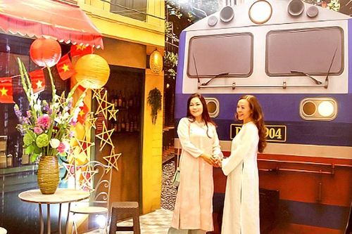Hà Nội xưa và nay trong lòng người xa xứ