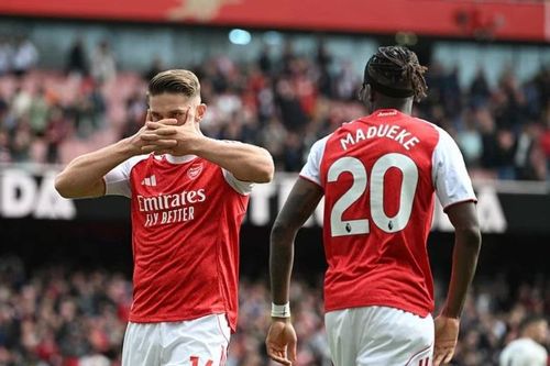 HLV Arsenal hết lời ca ngợi các tân binh ở Ngoại hạng Anh