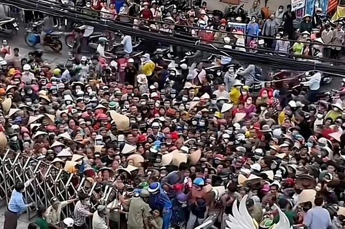 Biến tướng lễ cúng cô hồn