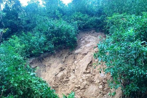 Bất an chưa hồi kết tại vùng sạt lở núi ở Huế