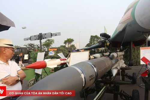 Chiêm ngưỡng các loại tên lửa được trang bị cho tiêm kích Su30-MK2