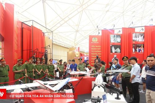 Đặc sắc Gian trưng bày của Bộ Công an tại Triển lãm thành tựu đất nước