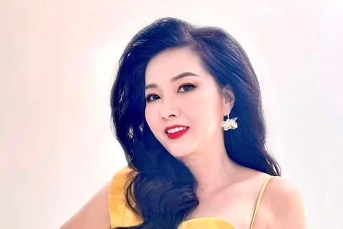 'Nữ hoàng đánh ghen' Phương Dung tuổi 63 sống cô đơn không con cái