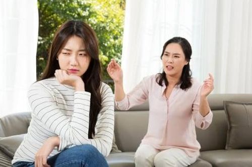 Người trẻ ngại kết hôn vì áp lực vô hình từ gia đình